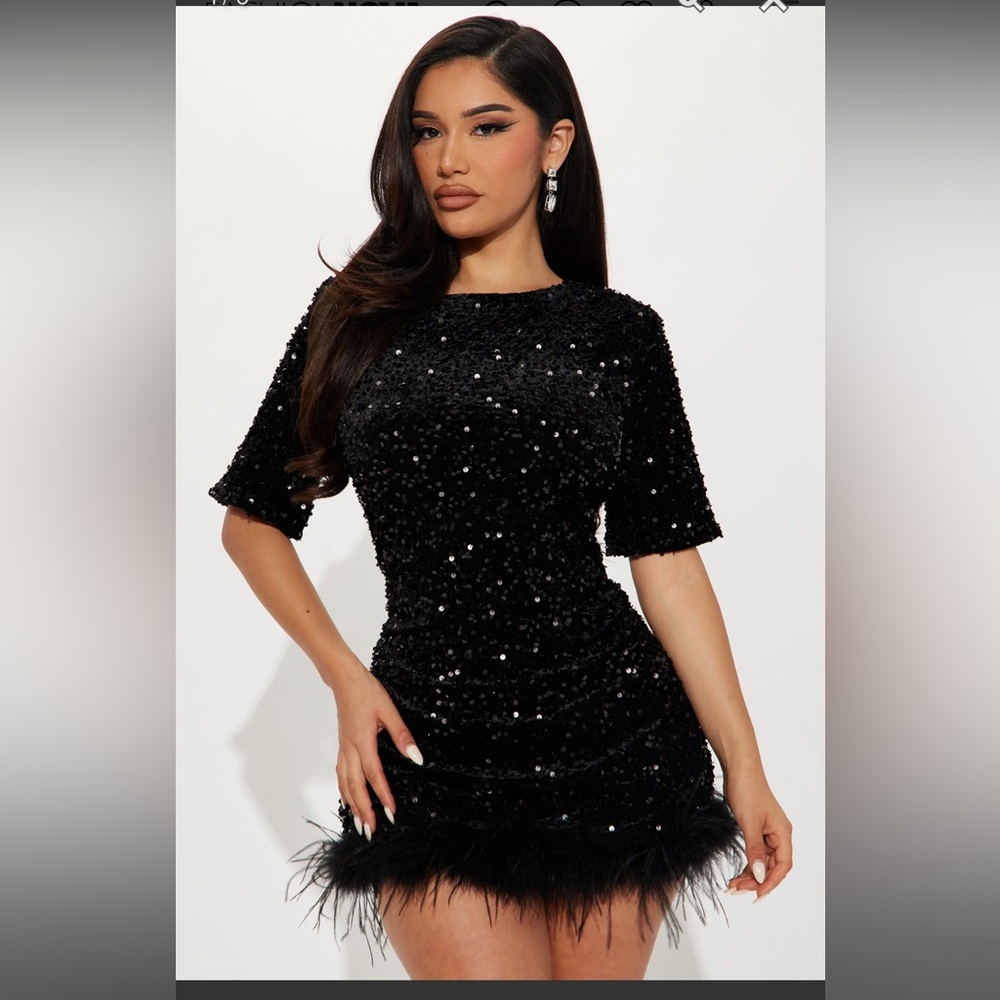 Fashionnova sequin tshirt dress L